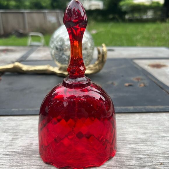 Fenton Undecorated Ruby Red Glass Bell w/ Diamond Design vintage rare - Picture 1 of 3